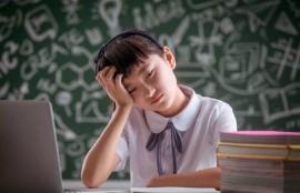 孩子厌学和抑郁是一回事吗（孩子厌学心理疏导）